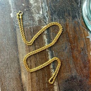 10k Gold Hollow Rope Necklace 🌻